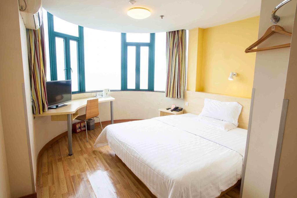 7Days Inn Mei Zhou Bin Fang Avenue Meizhou  Habitación foto